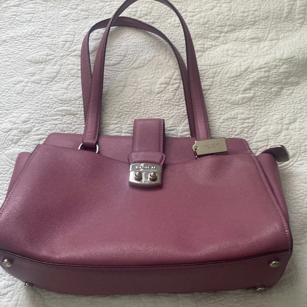 Coach Avery Carryall, pink - Picture 1 of 3